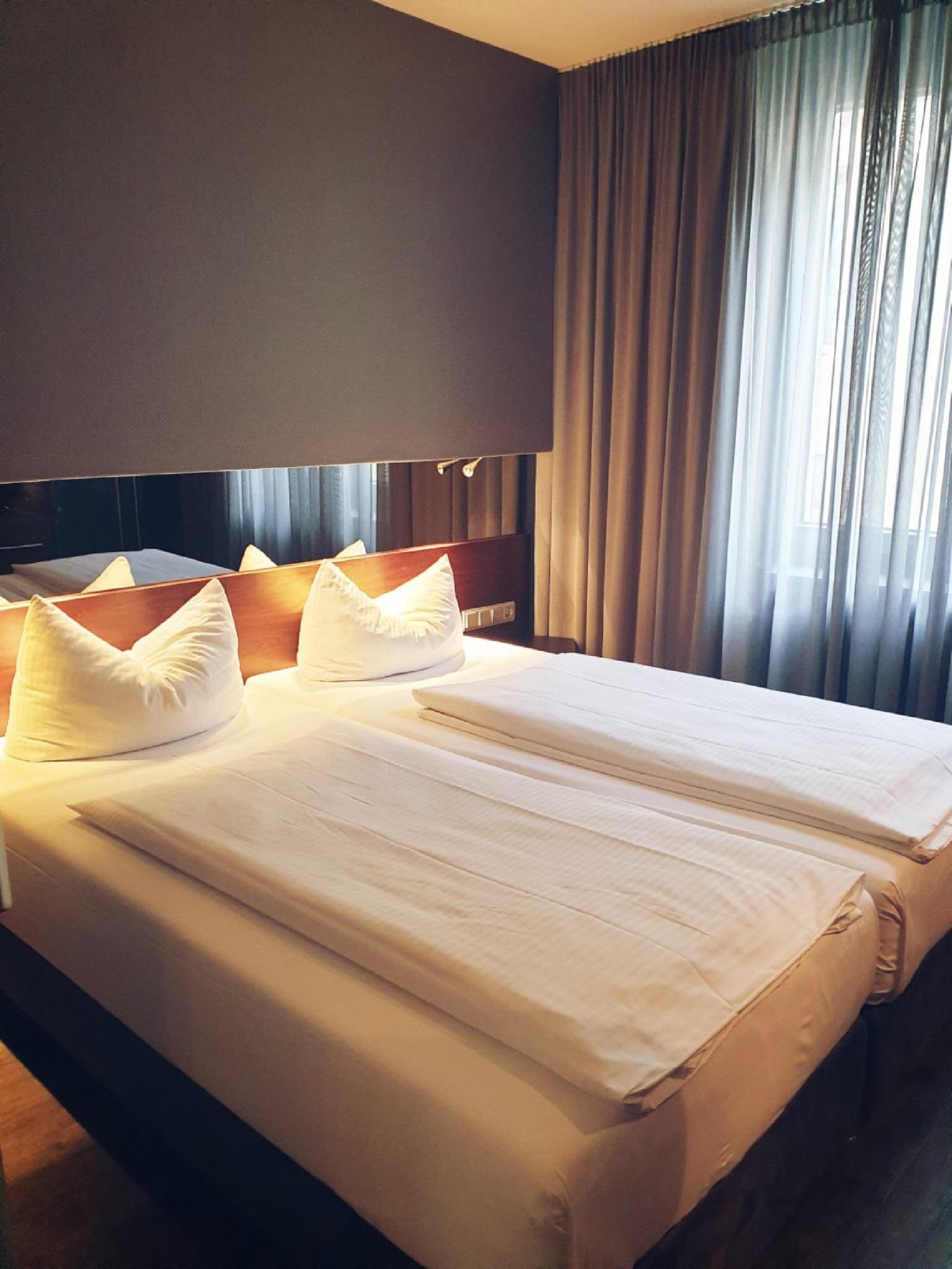 Hotel Am Augustinerplatz Colonia Esterno foto